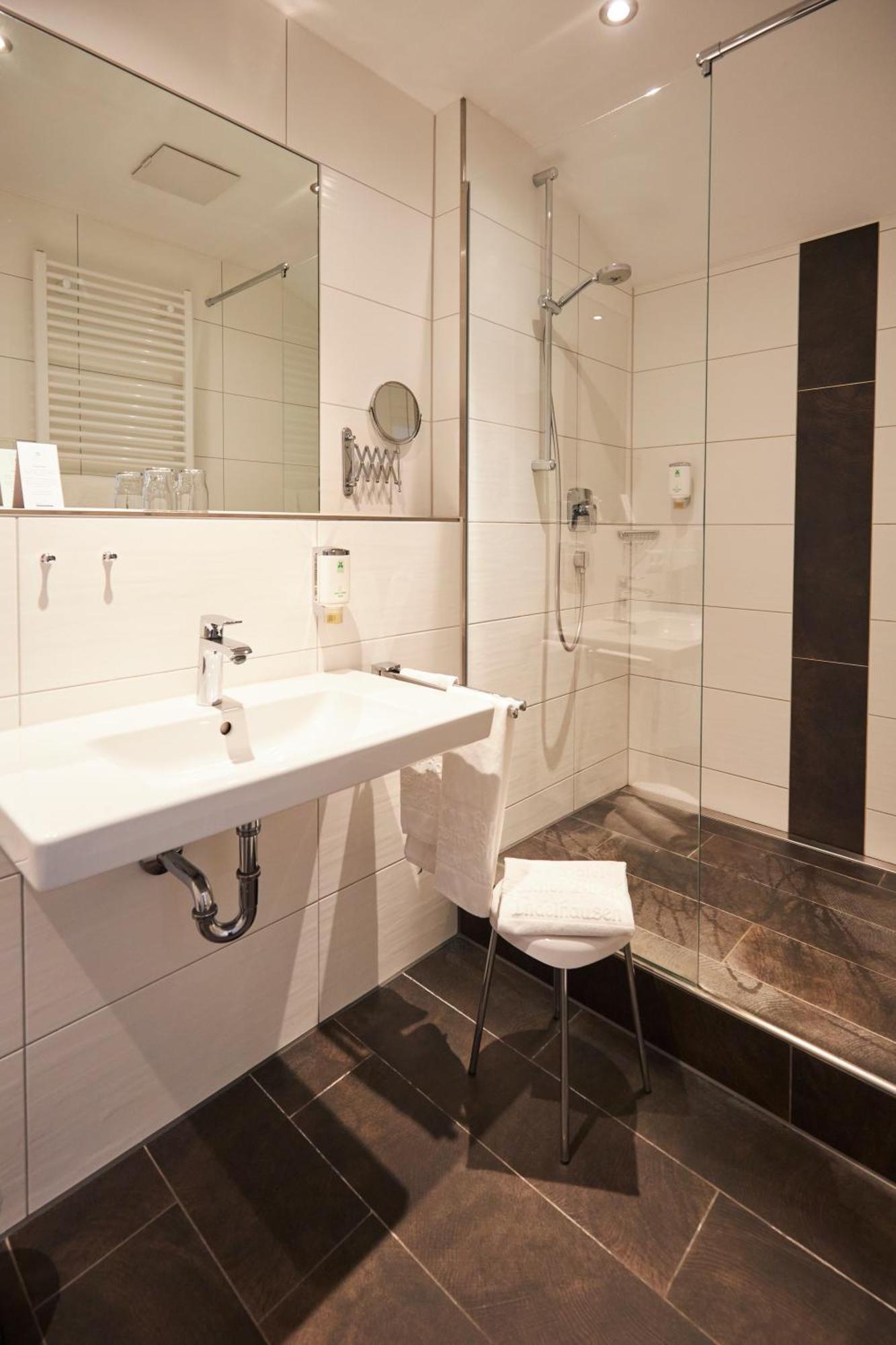 Flair Hotel Gasthof Zum Hirsch Hayingen ภายนอก รูปภาพ