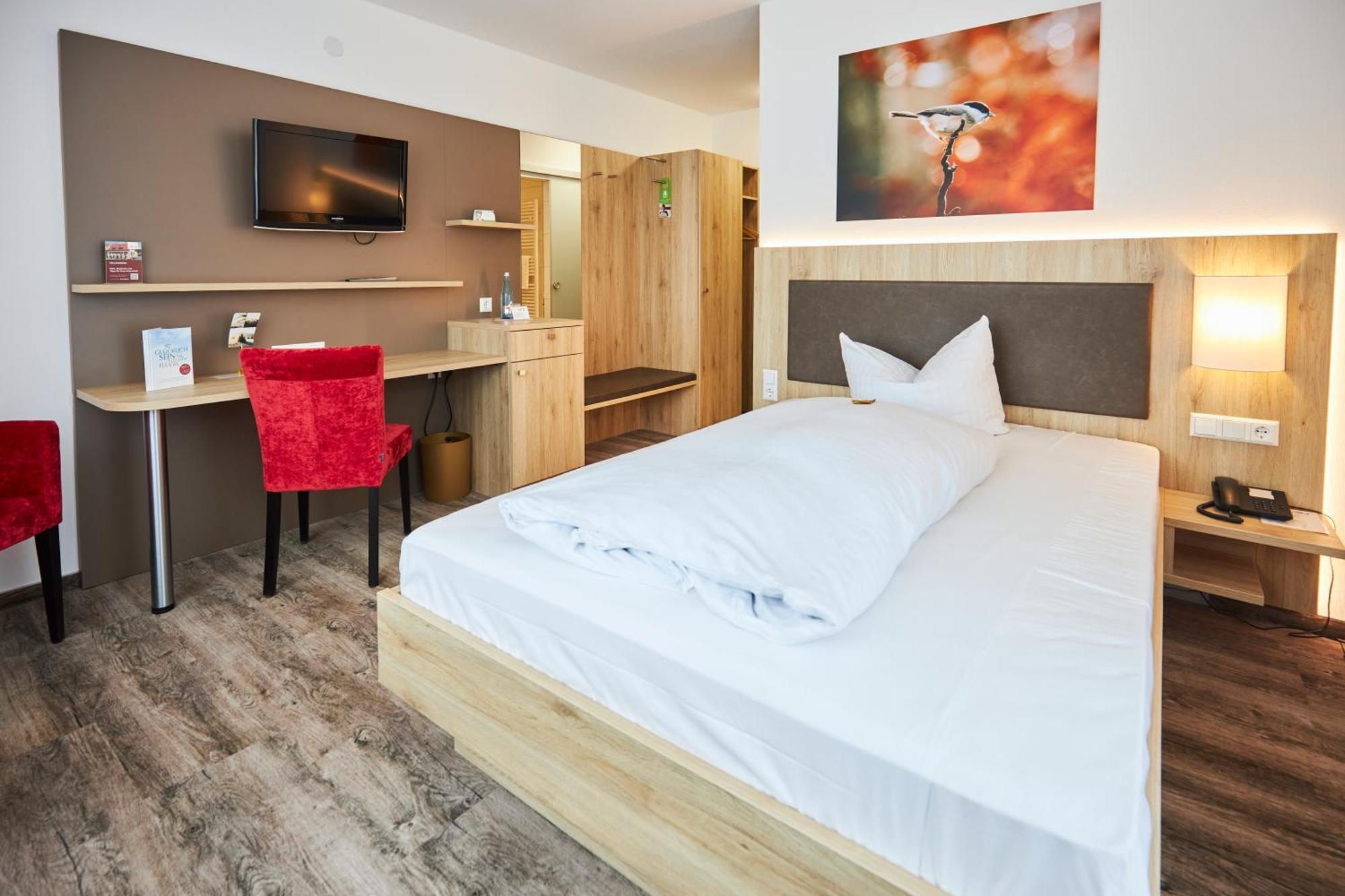 Flair Hotel Gasthof Zum Hirsch Hayingen ภายนอก รูปภาพ